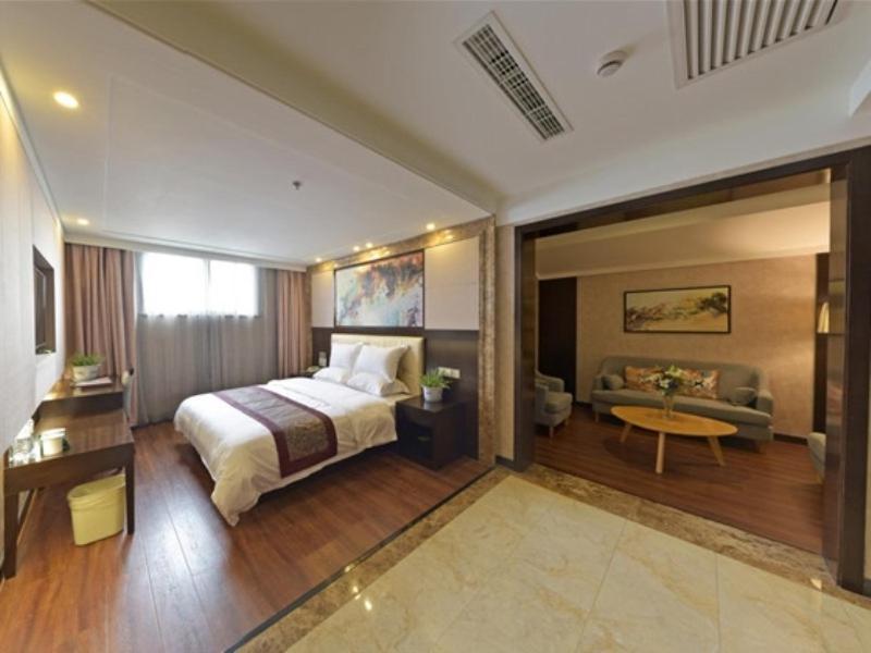 Greentree Inn Jiangsu Changzhou Dinosaur Park Global Harbor Express Hotel Ngoại thất bức ảnh