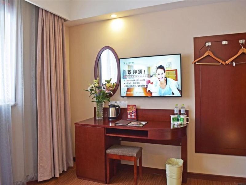 Greentree Inn Jiangsu Changzhou Dinosaur Park Global Harbor Express Hotel Ngoại thất bức ảnh