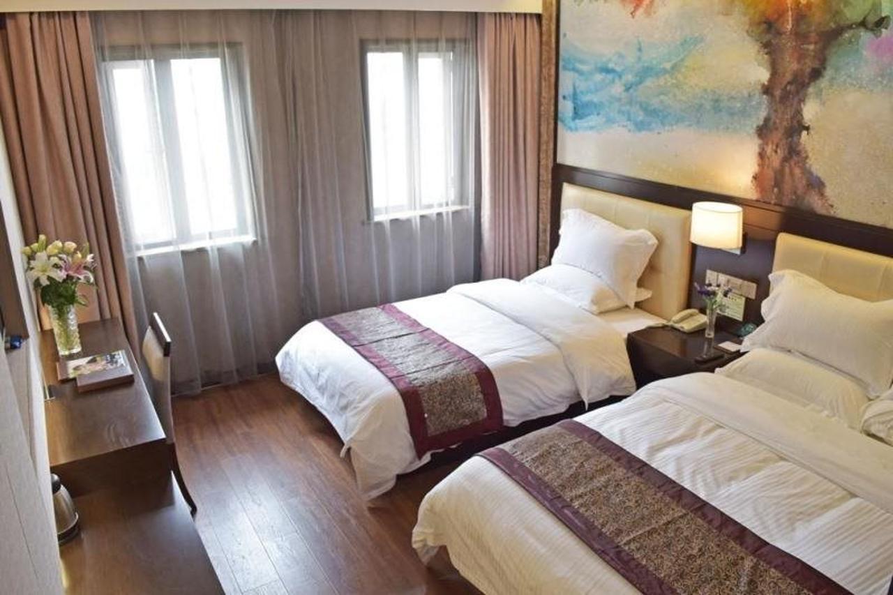 Greentree Inn Jiangsu Changzhou Dinosaur Park Global Harbor Express Hotel Ngoại thất bức ảnh