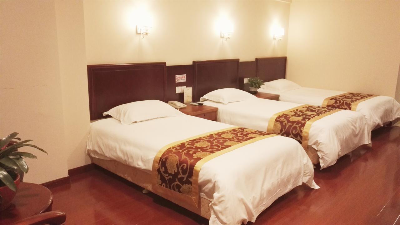 Greentree Inn Jiangsu Changzhou Dinosaur Park Global Harbor Express Hotel Ngoại thất bức ảnh