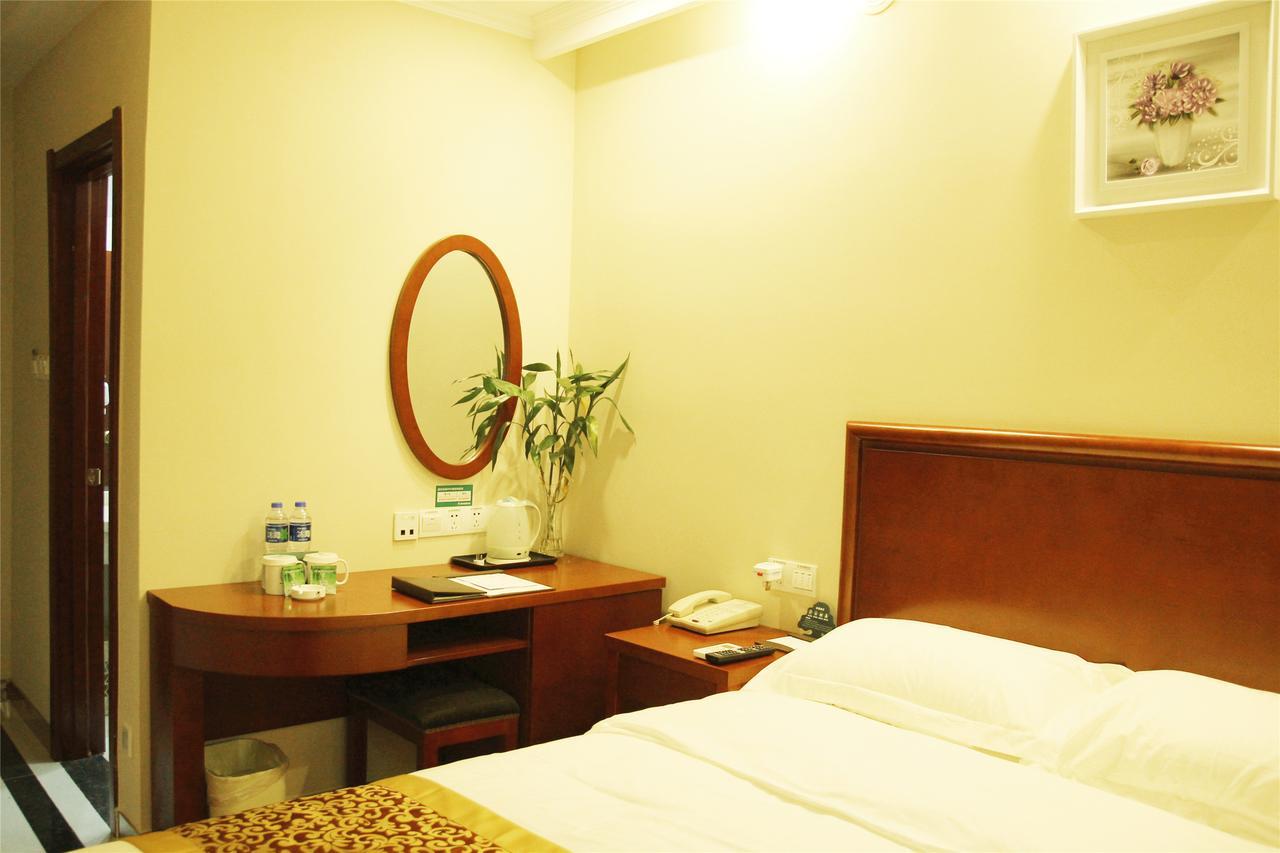 Greentree Inn Jiangsu Changzhou Dinosaur Park Global Harbor Express Hotel Ngoại thất bức ảnh